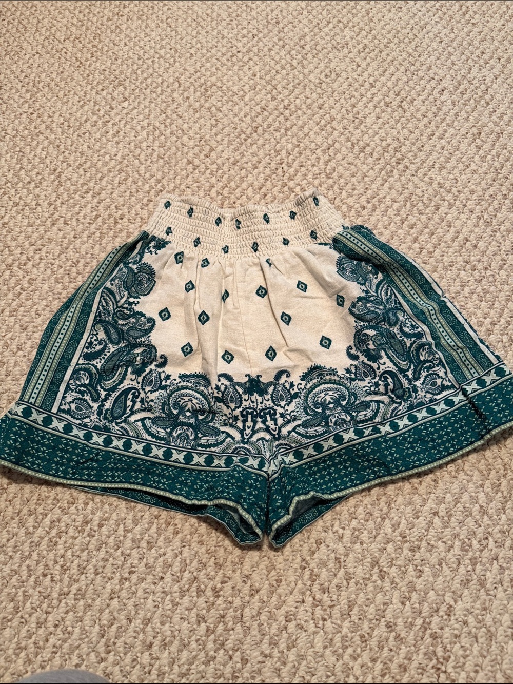 Linen shorts